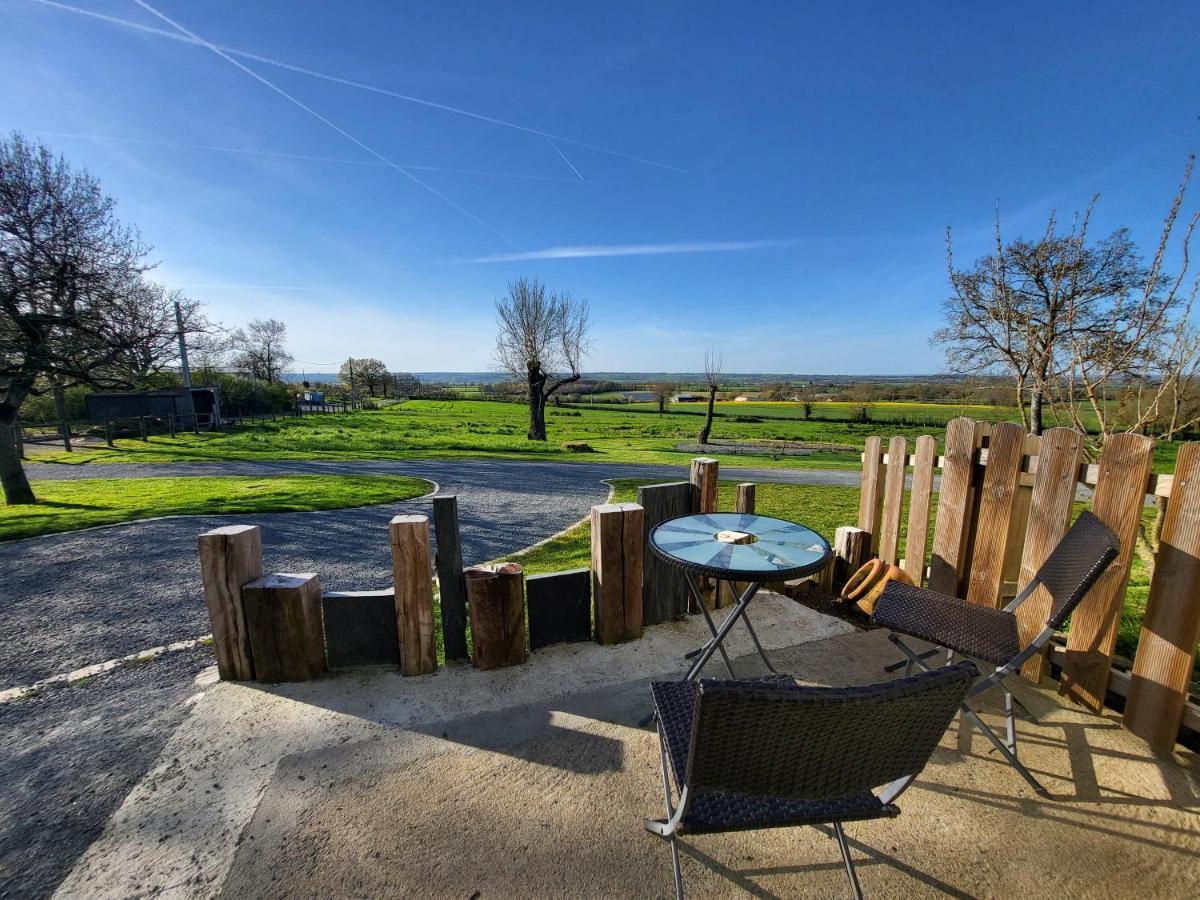 Holiday home Le Logis Des Chons A La Campagne A Saint Hilaire Du Bois - Lys Layon Le Plessis (Maine-et-Loire)