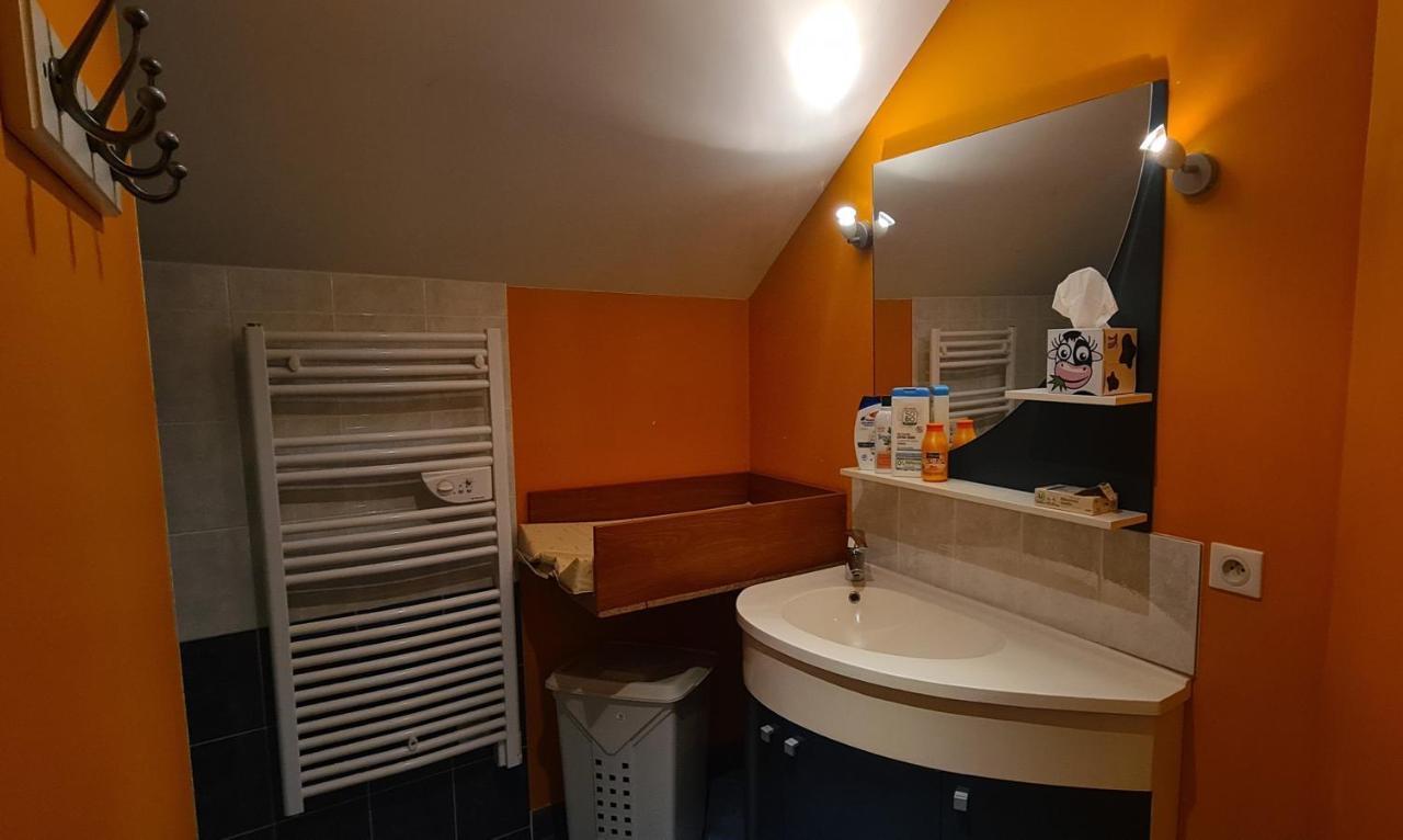 Le Logis Des Chons A La Campagne A Saint Hilaire Du Bois - Lys Layon
