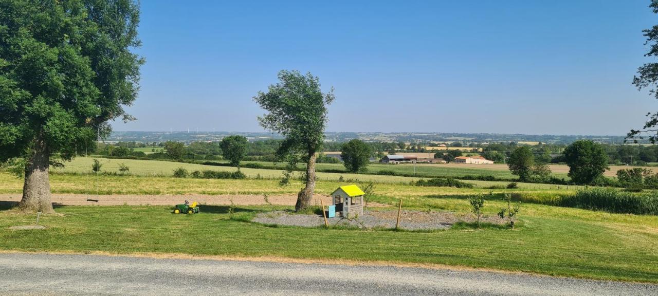 Le Logis Des Chons A La Campagne A Saint Hilaire Du Bois - Lys Layon Holiday home Le Plessis (Maine-et-Loire)